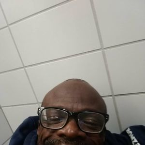 Meet your Posher, Carlton